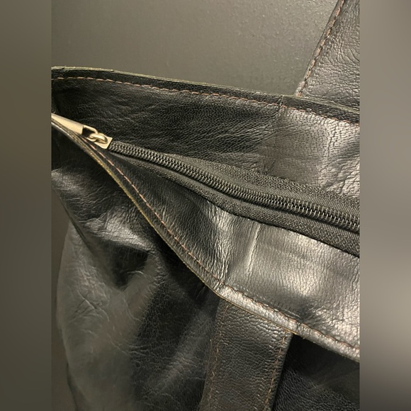 Brand New 100% Leather large shoulder bag… - Picture 8 of 16